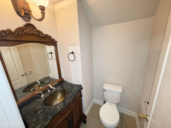 Building Photo - 7116 W Mead Ave