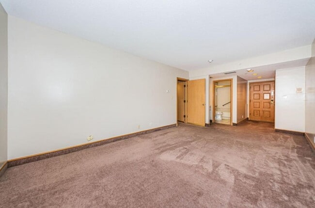 Building Photo - 36750 US Hwy 19 N