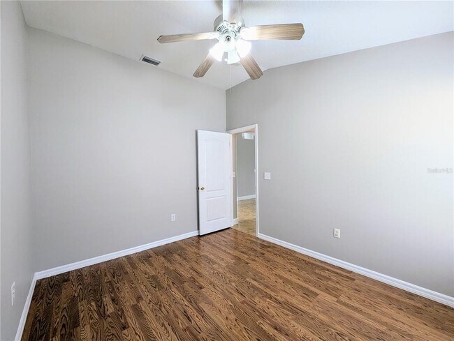 Building Photo - 15524 Lake Bella Vista Dr