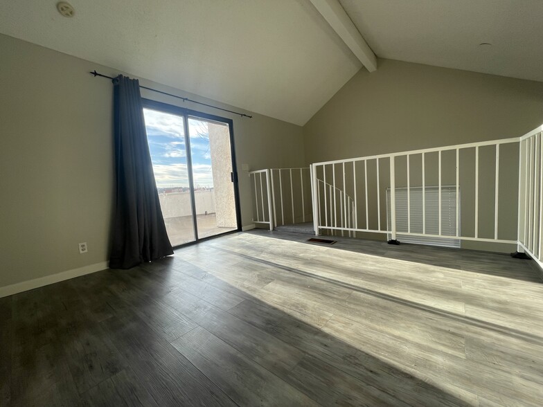 Loft - 27646 Nugget Dr