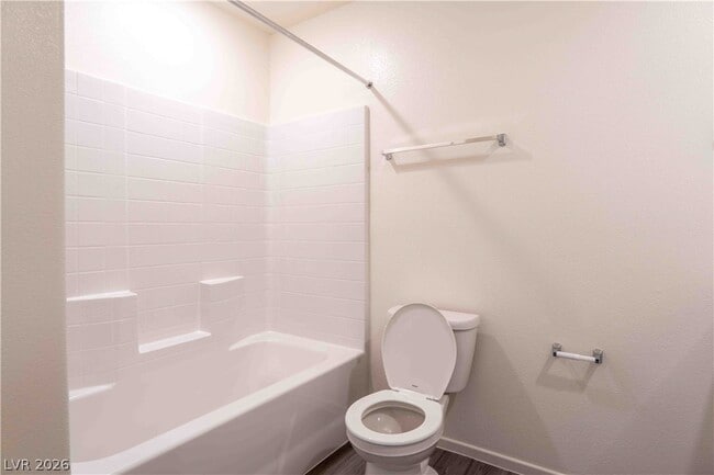 Building Photo - 3727 Celesta Vis Ave