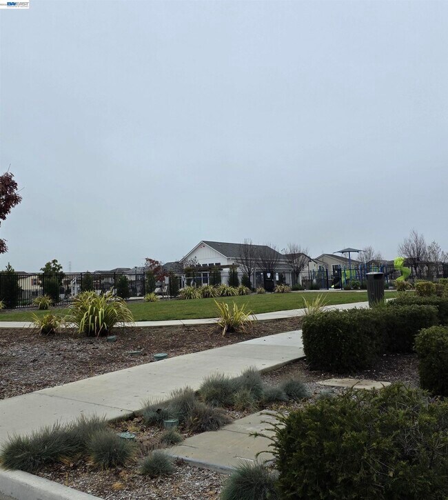 Building Photo - 5390 Shenandoah Vly Ln