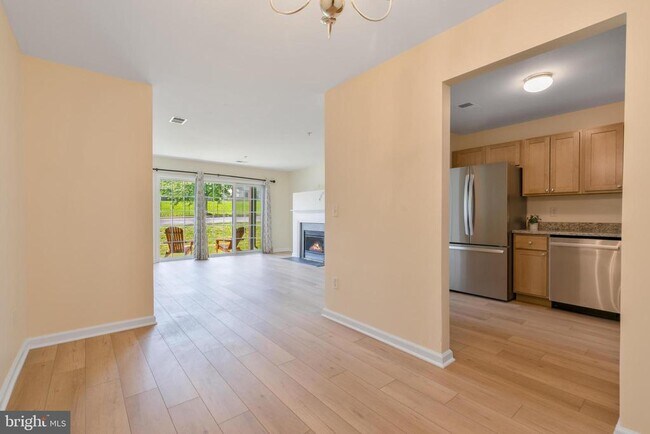 Building Photo - 136 Brookland Ct