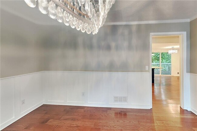 Building Photo - 4623 Huntridge Dr
