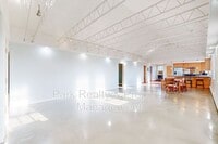 Building Photo - 1301 W Dakota Ave
