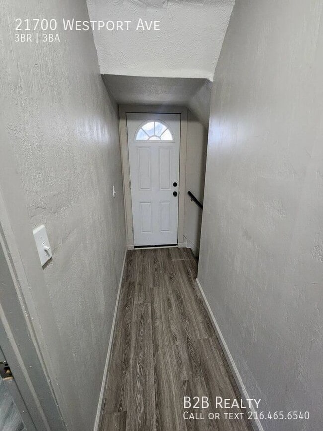 Building Photo - 21700 Westport Ave