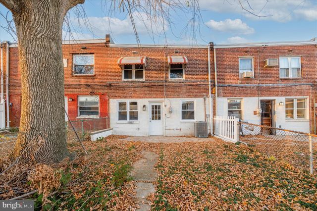 Building Photo - 137 E Laughead Ave