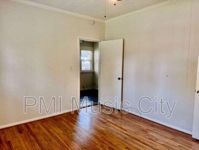 Building Photo - 7114 Old Harding Pike