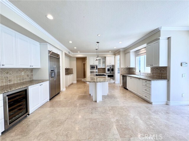 Building Photo - 5 Golden Bear Ct
