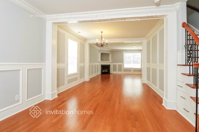 Building Photo - 5718 Verrazano Dr