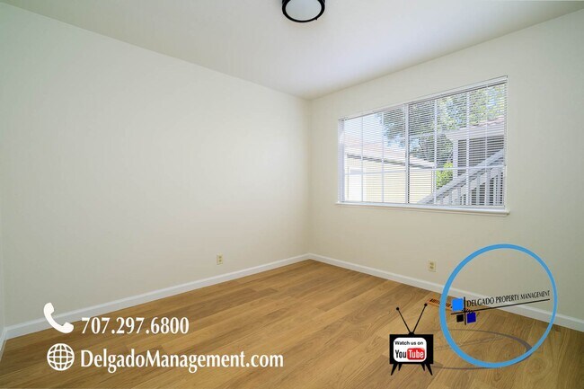 Building Photo - Benicia Large 2 Bedroom condo