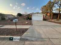 Building Photo - 10713 Hagen Rd NE