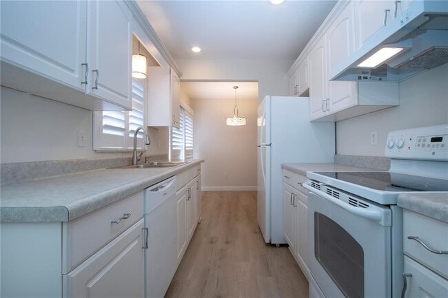 Building Photo - 2291 Pueblo Ln