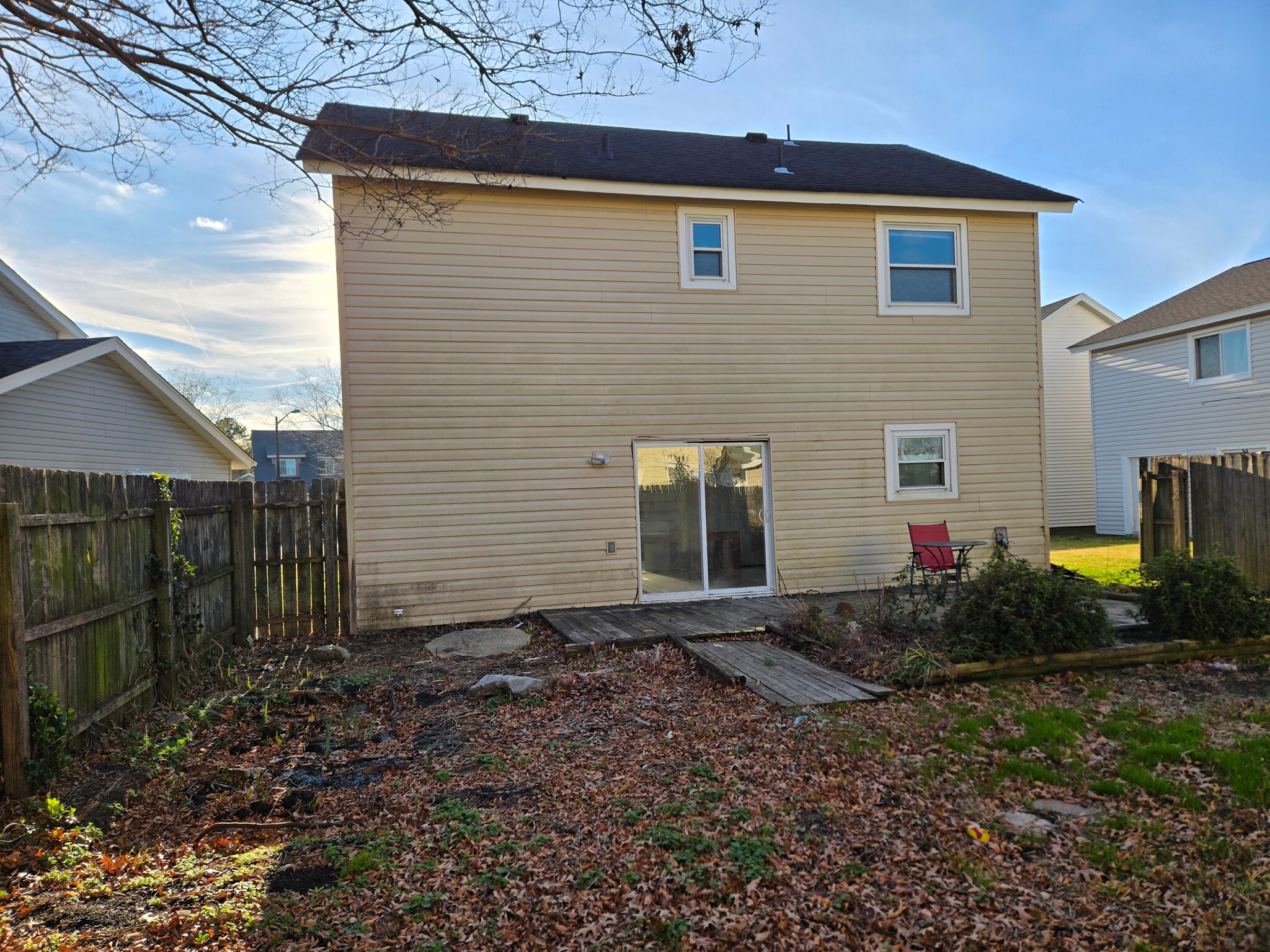 Building Photo - 3912 Riverside Cir