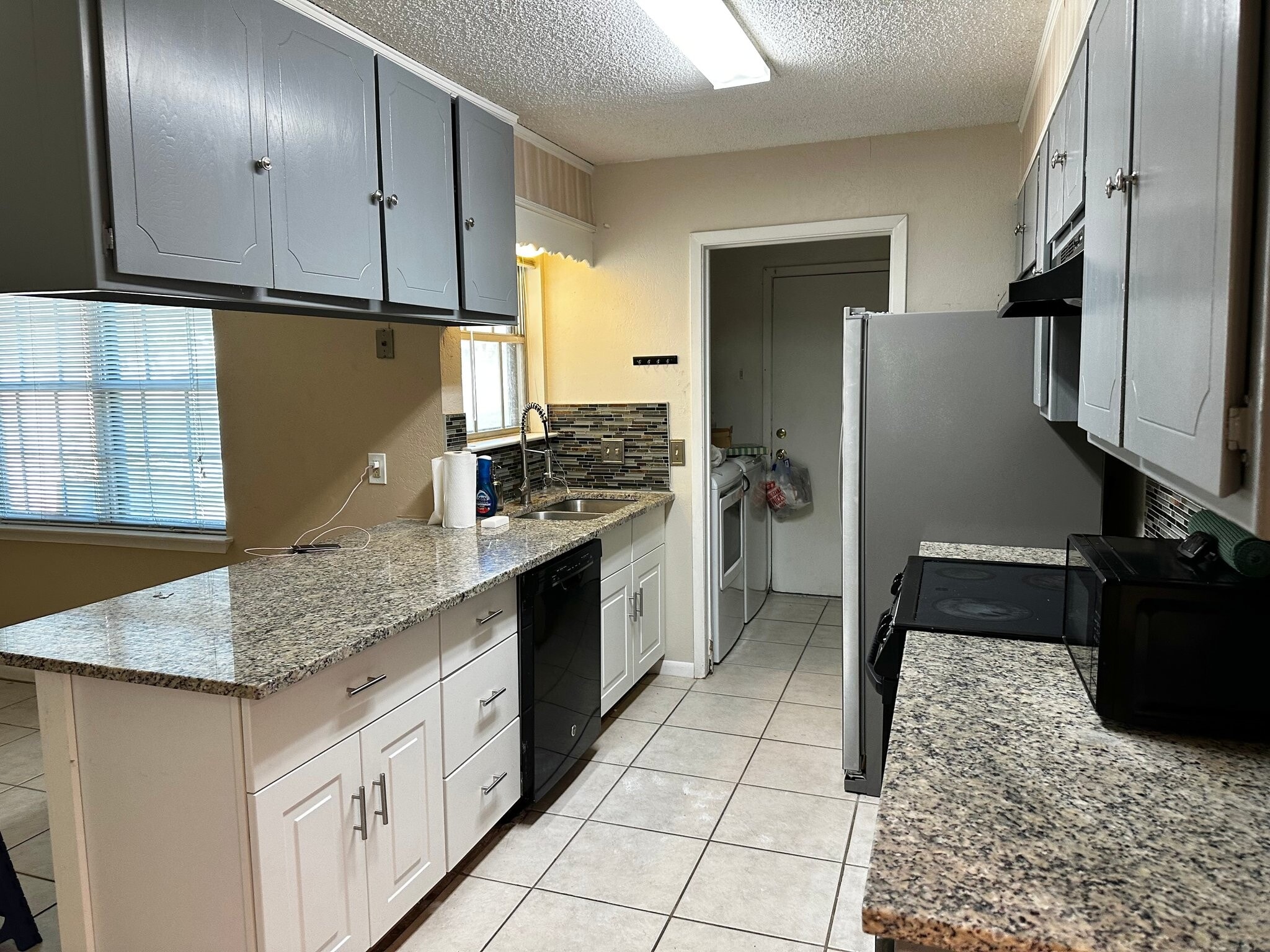 Building Photo - 8507 Bosque Blvd