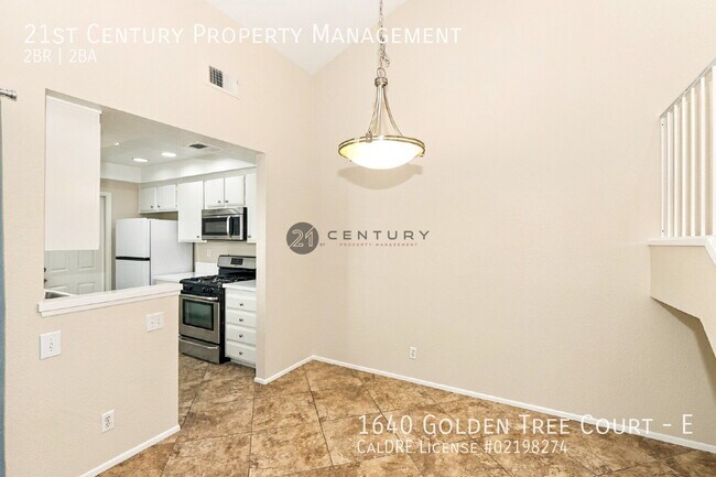 Building Photo - 1640 Golden Tree Ct