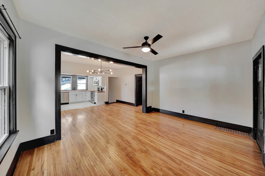 Building Photo - 2429 S 13th St