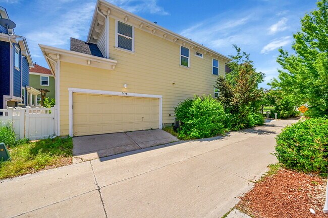 Building Photo - $3,000.00 - 3 Beds, 2.5 Baths Single Famil...