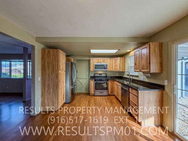 Building Photo - Charming Clean Rocklin Home with RV! Solar