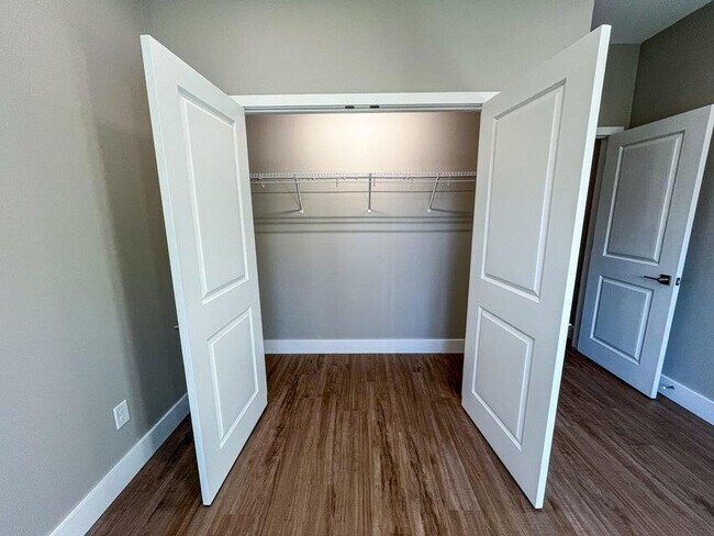 Building Photo - 2885 Leah's Ln