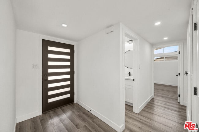 Building Photo - 8153 Tunney Ave