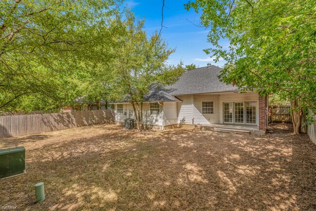 Building Photo - 3 br, 2 bath House - 1208 Bayou Woods Dr 1...