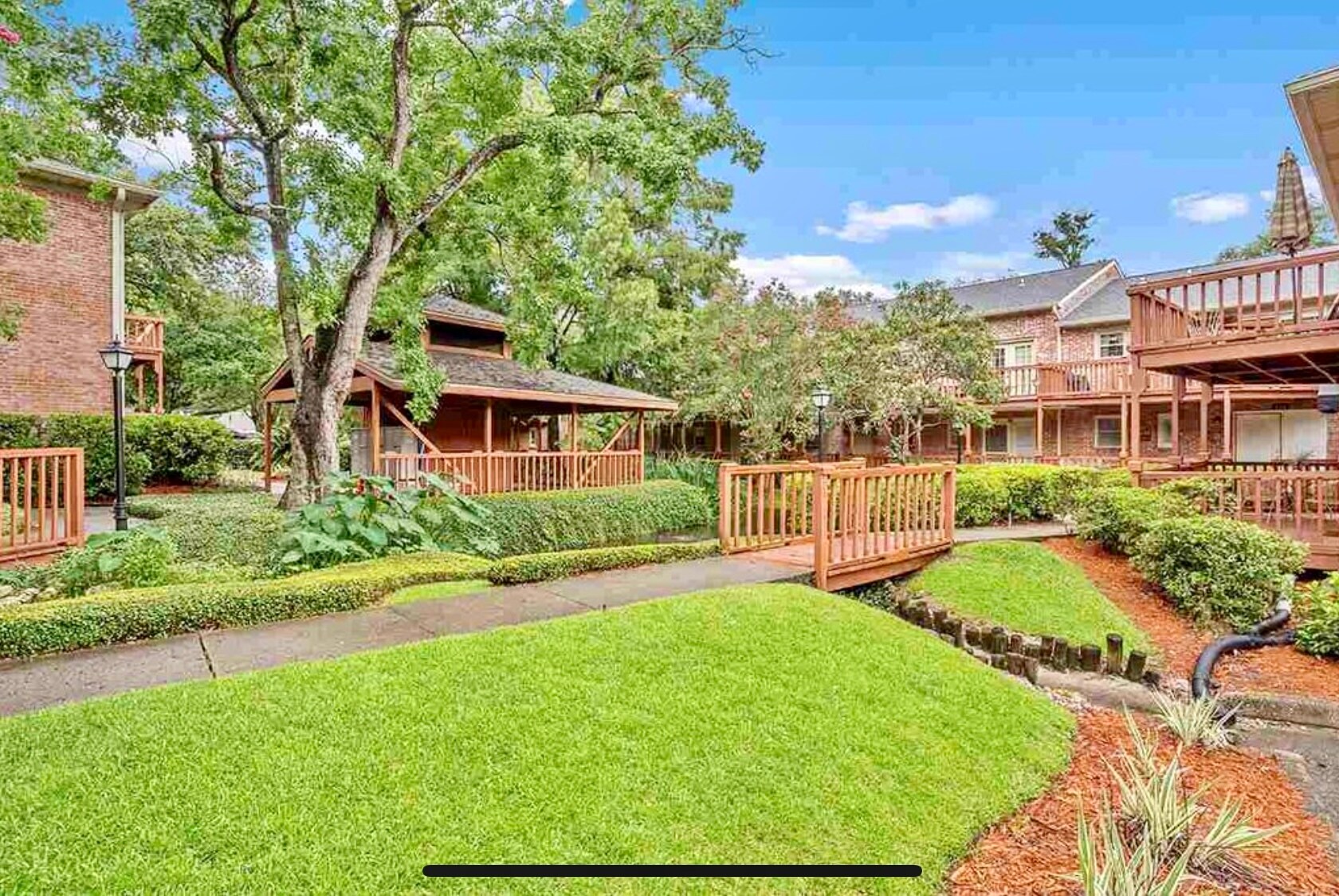 Building Photo - 360 S Franklin Blvd