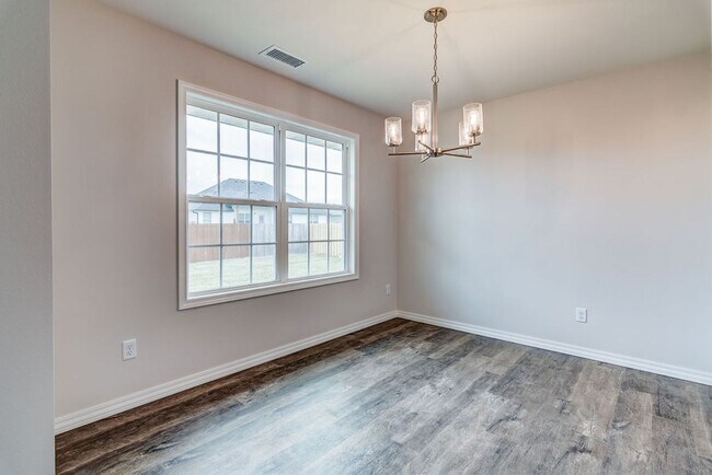 Building Photo - Beautiful, BRAND-NEW 3-bedroom, 2-bath hom...