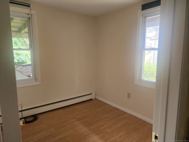 Building Photo - 25 Penobscot St