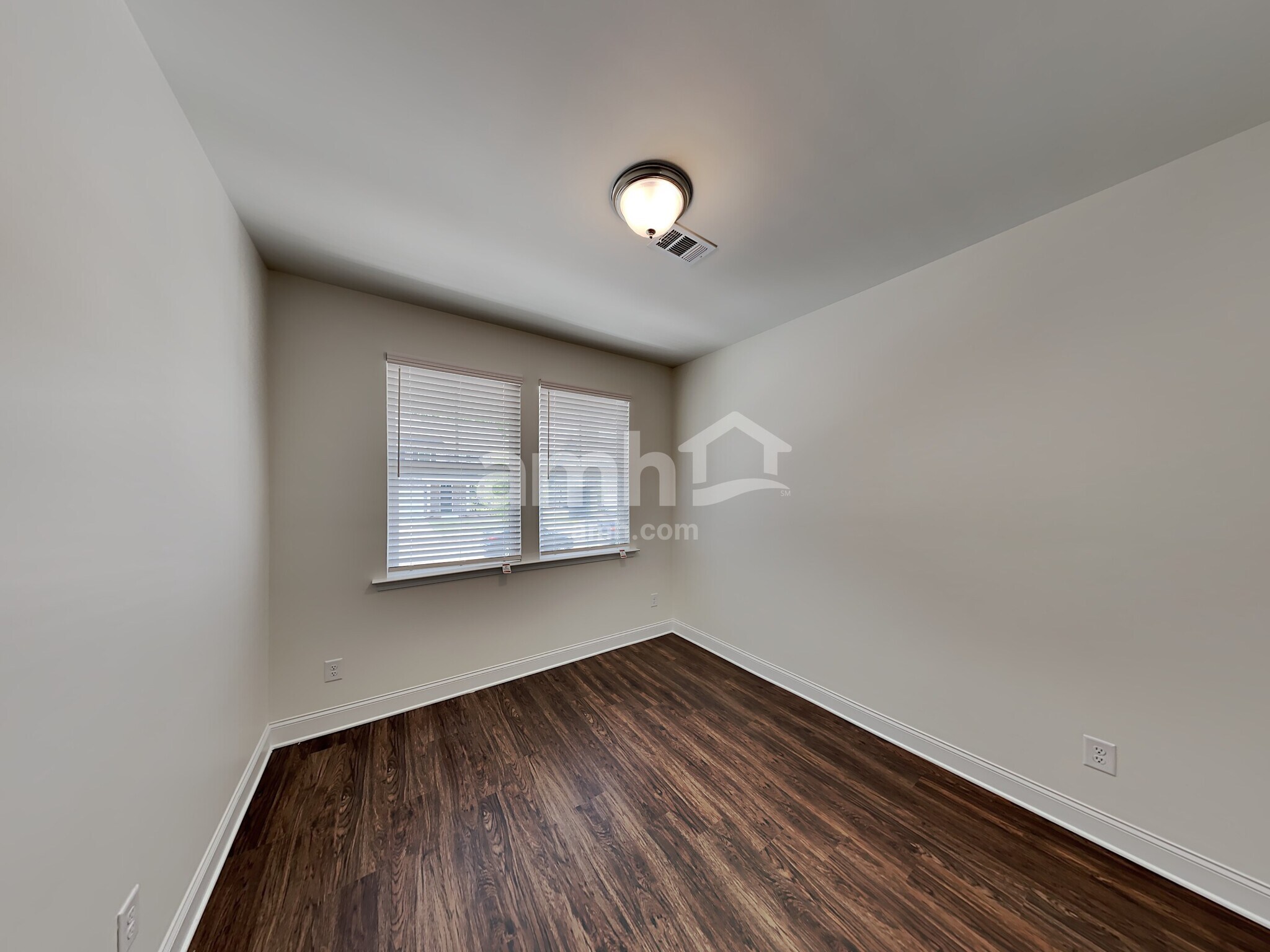 Building Photo - 416 Tributary Ln