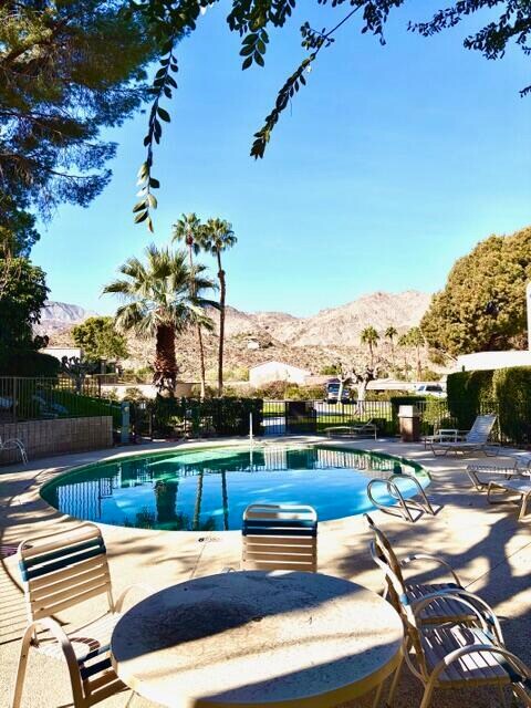 Building Photo - 48790 Desert Flower Dr