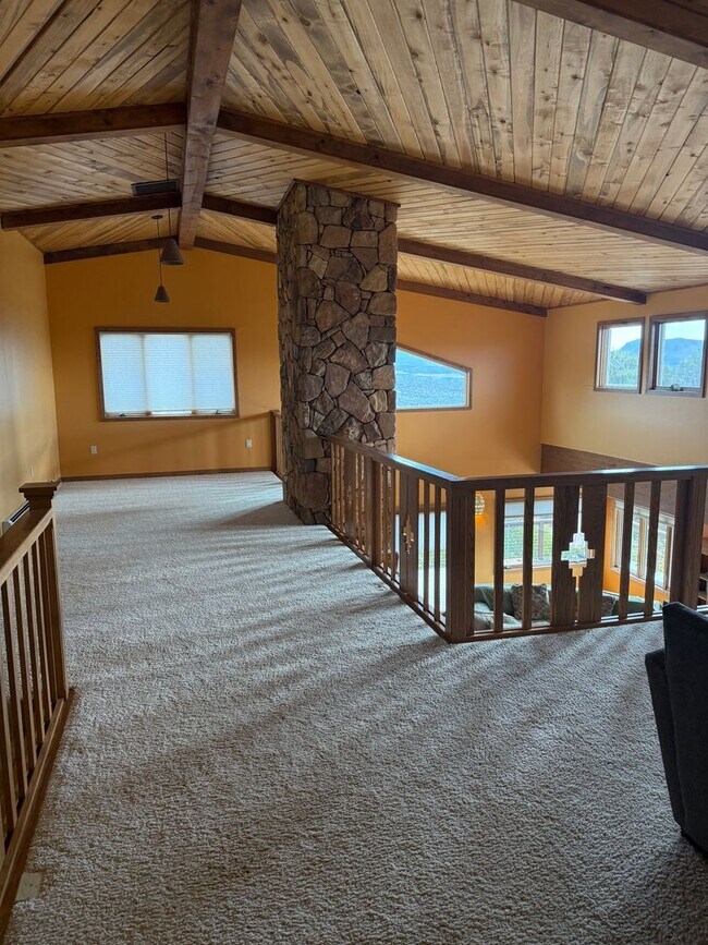 Building Photo - Charming Southwestern Stucco Home