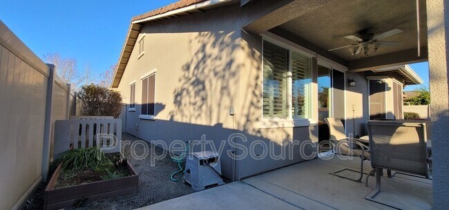 Building Photo - 2339 Shadow Berry Dr