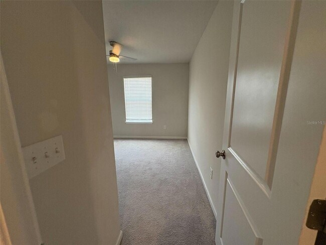 Building Photo - 2144 Laceflower Dr