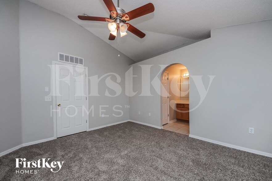 Building Photo - 3122 Whispering Trails St