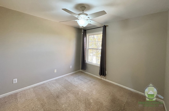 Building Photo - 203 Ridgecrest Dr