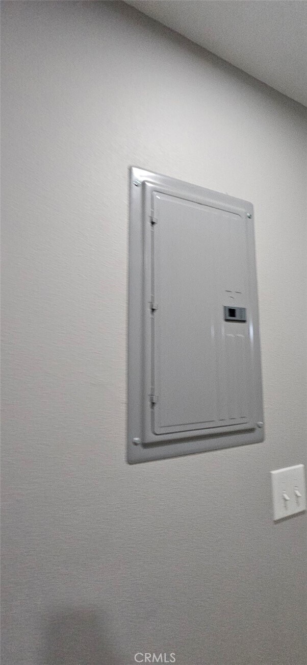 Building Photo - 12308 Valley View Ave