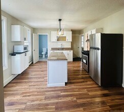 Building Photo - 355 Greenwich Ave