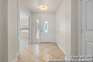Building Photo - 9130 Windgarden Cir