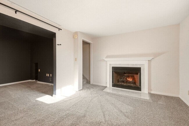 Building Photo - 1203 N 100 E