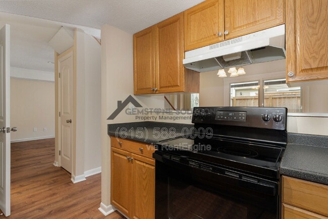 Building Photo - 404 Granville Rd