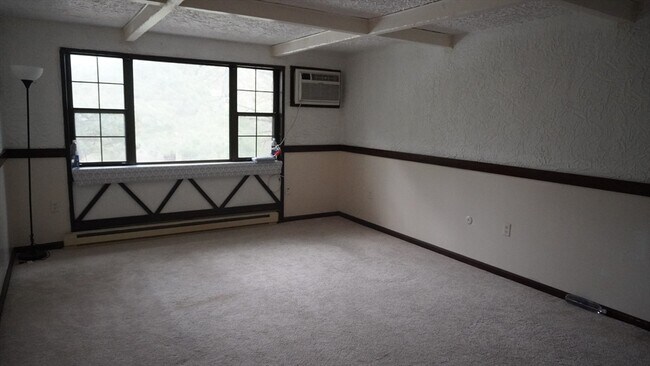 Building Photo - 53 Swanson Ct