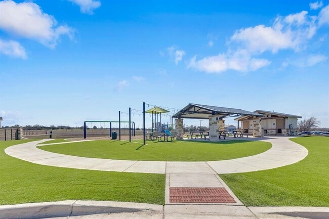 Building Photo - 353 Marty Allen Lp