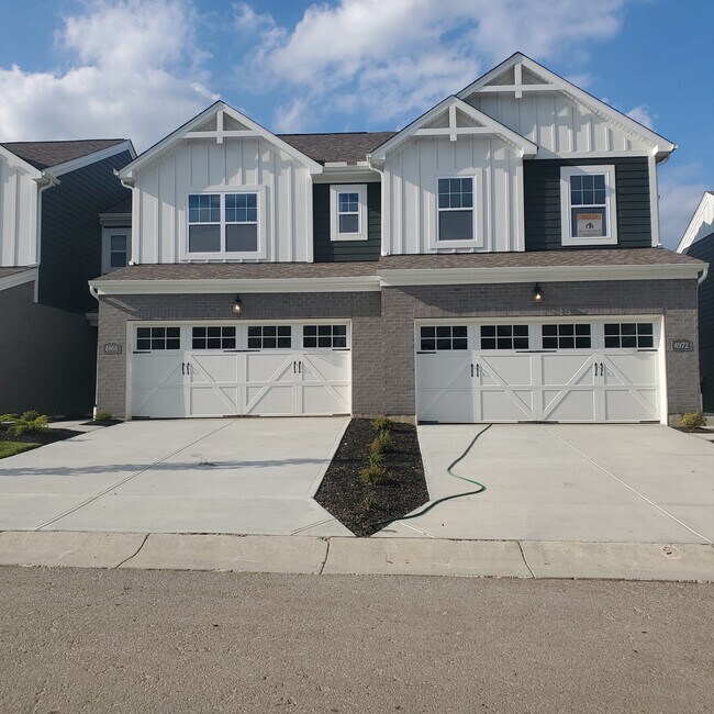 Primary Photo - 4972 Pebble Ct