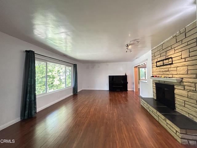 Building Photo - 2308 Henrietta Ave