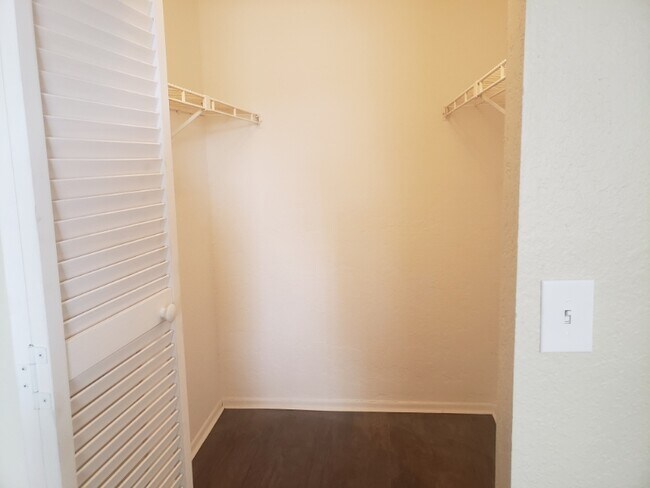 Building Photo - 6440 62nd Ave N