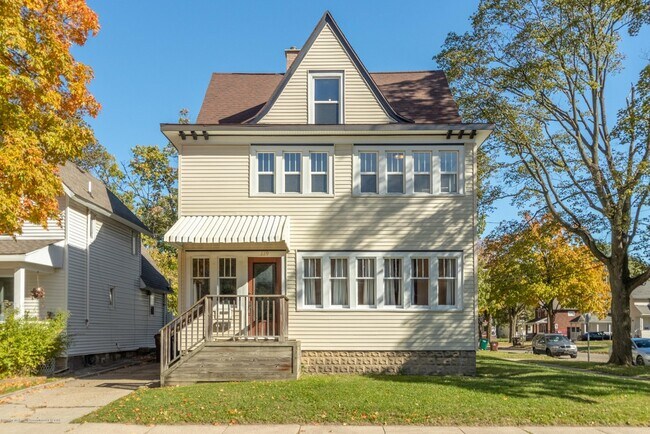 View from Bingham - 229 S Bingham St