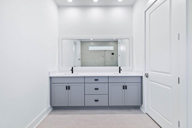 Building Photo - 2488 Pathways Drive