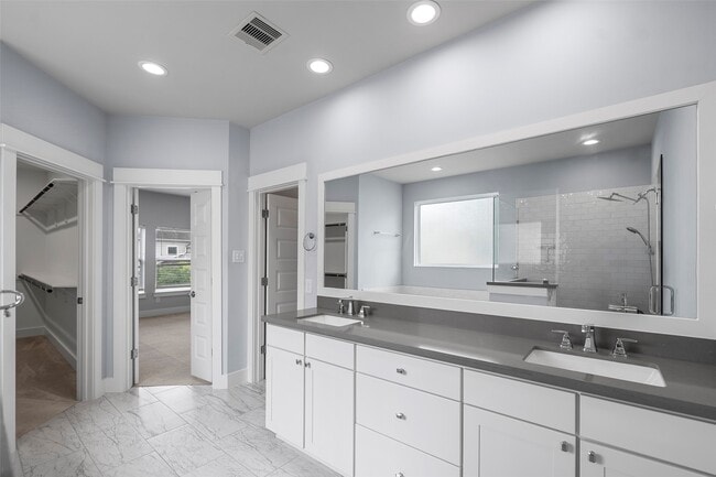 Building Photo - 1606 Westside Gardens Ln