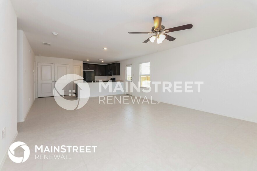 Building Photo - 3104 Helix Bay Dr